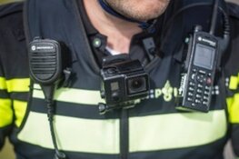 Politie onderzoekt steekincident en is op zoek naar getuigen en camerabeelden