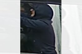 Gezocht: Politie zoekt woninginbrekers