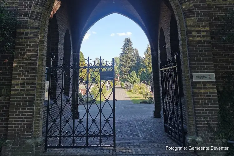 Onthulling gedenkstenen Molukse KNIL-militairen