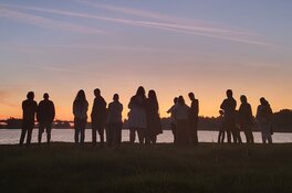 Walk into the Light in Deventer - wandelen bij zonsopkomst om stil te staan bij suïcidaliteit