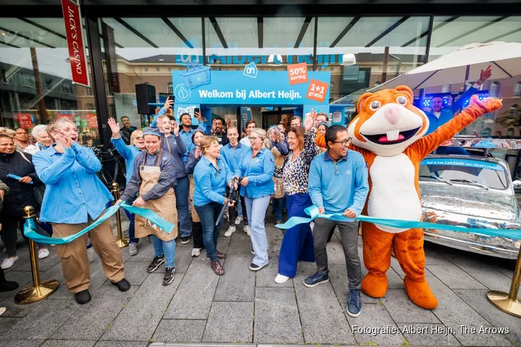 Nieuwe Albert Heijn Boreel trekt veel bekijks