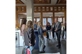 Jongeren in de regio Apeldoorn-Deventer zien veel discriminatie en pesten, maar praten er zelden over