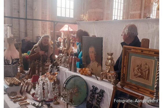 Twinkelende Kusbrocante ~ Om te zoenen zoo mooi !