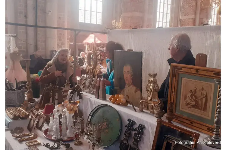 Twinkelende Kusbrocante ~ Om te zoenen zoo mooi !