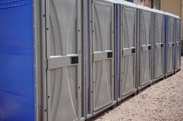 Toilet huren voor bouw of event: kies eerst type en aantal