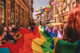 Succesvolle en warme Pride Walk in Deventer