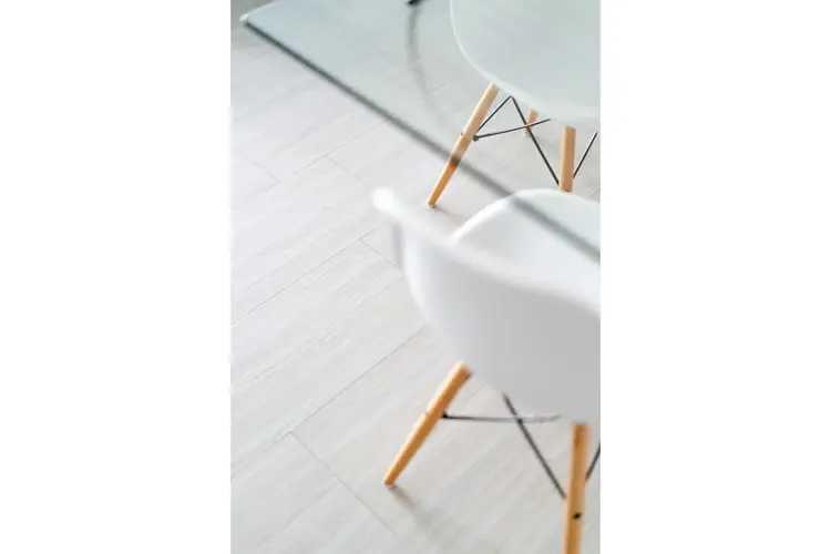 Steeds meer mensen kiezen voor plak PVC