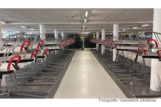 Eerste vernieuwde deel fietsenstalling station klaar